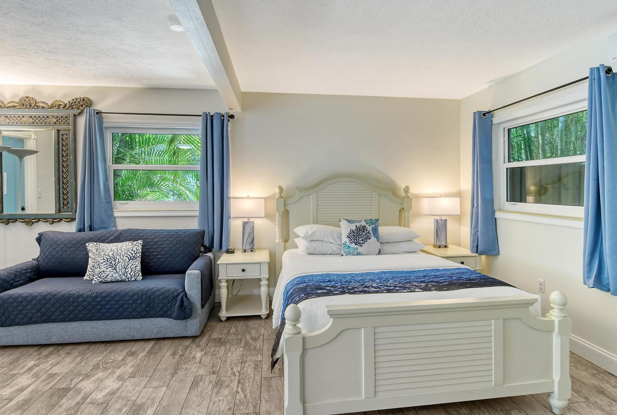 Siesta Key Palms Resort Point O'Rocks ภายนอก รูปภาพ