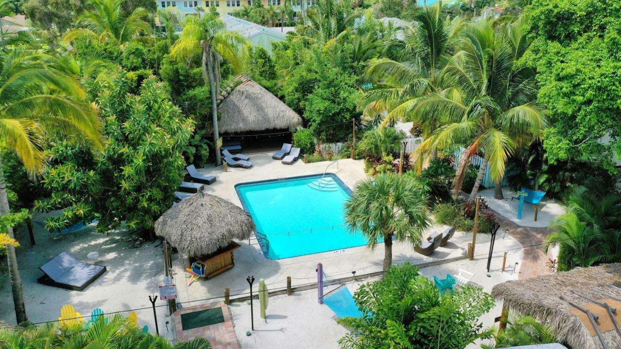 Siesta Key Palms Resort Point O'Rocks ภายนอก รูปภาพ